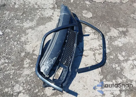 2015 Jeep Grand Cherokee Altitude z USA, uszkodzony, nr VIN 1C4RJFAG9FC924558